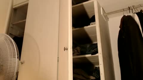 wants online show from 03-19-26, 06:39