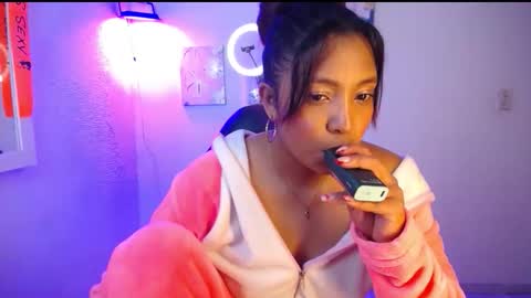 EMILY online show from 04-23-26, 07:52