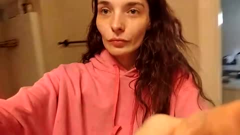 warnerkess0 online show from 10-08-25, 08:23