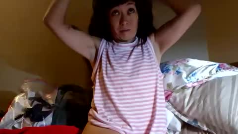 Snapshot of wasabibarbie chatting on 10-26-25, 05:41 Tyla Durden online show from 10-26-25, 05:41