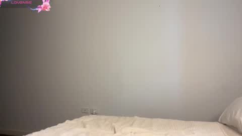 Snapshot of wasianbby chatting on 02-16-25, 11:26 Hey my name is Mila Girl next door x online show from 02-16-25, 11:26