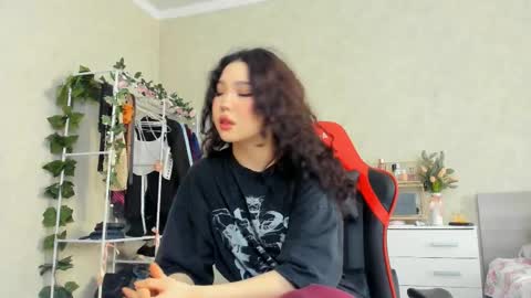 Snapshot of wastforu chatting on 02-17-25, 08:30 wastforu online show from 02-17-25, 08:30