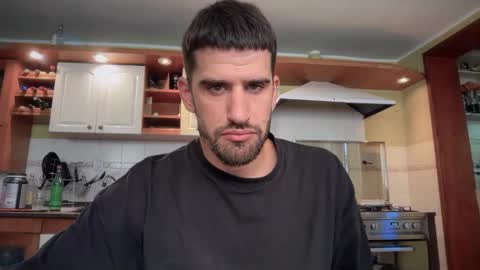 wearetwo online show from 12-17-25, 08:04