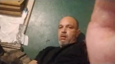 Snapshot of watchmespun chatting on 11-28-25, 01:08 watchmespun online show from 11-28-25, 01:08