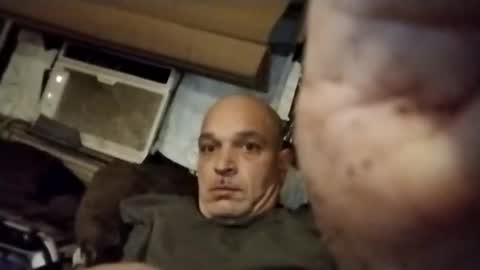 Snapshot of watchmespun chatting on 12-19-25, 03:02 watchmespun online show from 12-19-25, 03:02