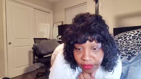 LAUREN LUSH online show from 03-26-26, 04:51