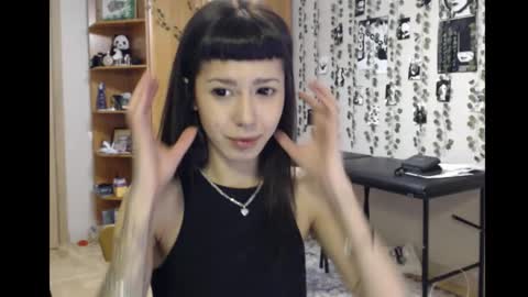 Mina online show from 11-03-25, 07:37