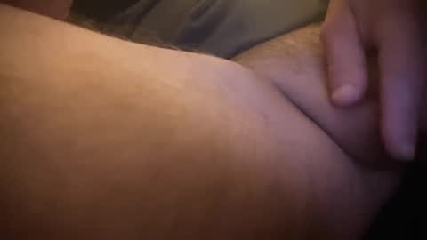 Snapshot of waynedangle chatting on 09-26-25, 09:46 Mike Hunt online show from 09-26-25, 09:46