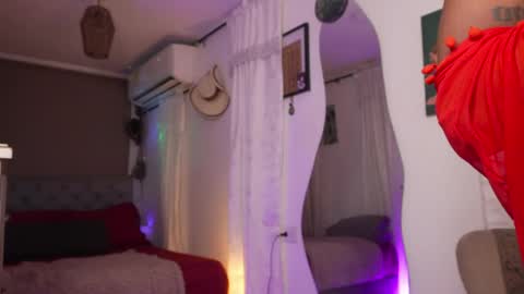 Snapshot of wayuu_goddess chatting on 05-29-26, 01:09 Wayuu Goddess 3 online show from 05-29-26, 01:09