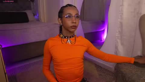 Snapshot of wayuu_goddess chatting on 06-10-26, 08:19 Wayuu Goddess 3 online show from 06-10-26, 08:19