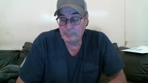 Snapshot of wbfarm chatting on 10-11-25, 12:54 WB Farm online show from 10-11-25, 12:54