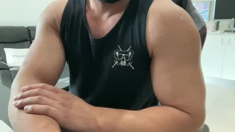 Weapon X online show from 01-06-26, 08:56