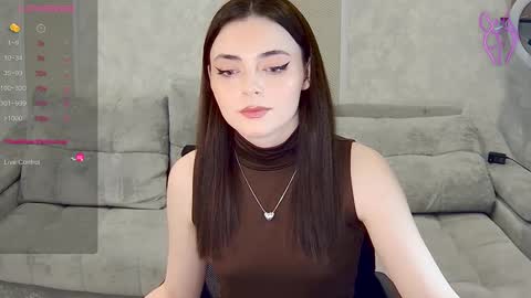 Snapshot of weareyoursun chatting on 03-07-25, 06:43 Alice online show from 03-07-25, 06:43