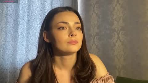 Snapshot of weareyoursun chatting on 02-12-26, 10:32 Alice online show from 02-12-26, 10:32