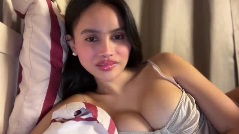 Maggie online show from 09-29-25, 06:02