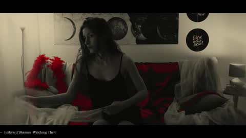 Coraline online show from 01-17-25, 06:12