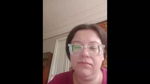 Marina online show from 04-19-26, 12:15