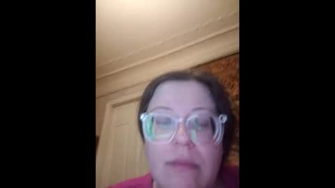 Marina online show from 04-28-26, 06:02