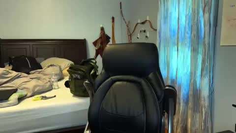 Snapshot of webslingxxxx chatting on 05-10-26, 08:47 webslingxxxx online show from 05-10-26, 08:47