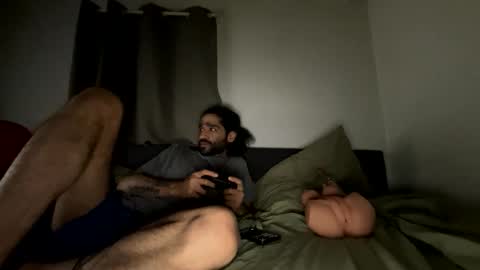 ShootingWebs online show from 04-25-26, 04:48