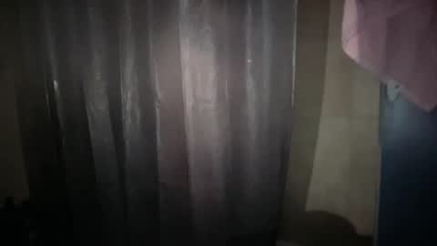 wedifferent_ online show from 10-17-25, 08:06