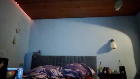 Snapshot of weedbear91 chatting on 11-07-25, 09:09 weedbear91 online show from 11-07-25, 09:09