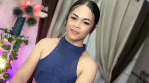 Hi Im LOVIE Please dont forget to follow and thumbs up me online show from 02-10-26, 06:56