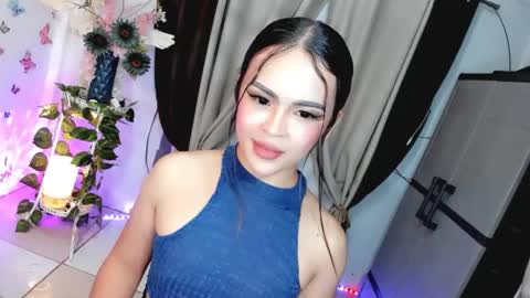 Hi Im LOVIE Please dont forget to follow and thumbs up me online show from 05-27-26, 06:49