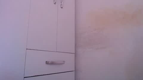 wellingtont online show from 10-26-25, 03:40