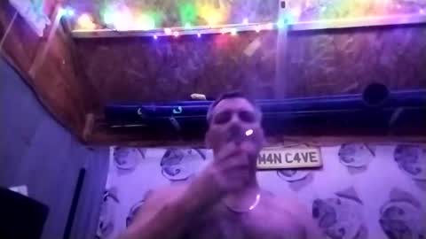 Snapshot of welshdragon37 chatting on 12-17-25, 05:41 Welshdragon37 online show from 12-17-25, 05:41