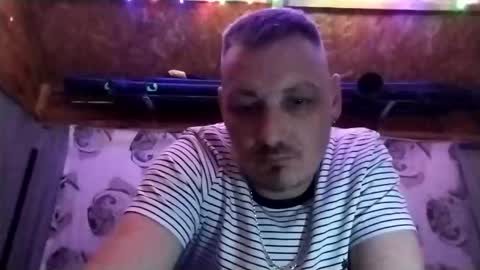 Welshdragon37 online show from 12-18-25, 02:12