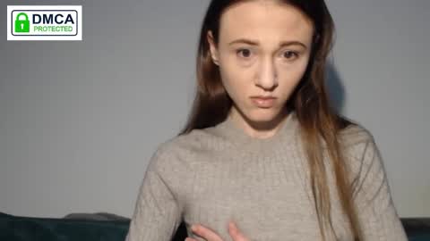 Milena online show from 12-14-25, 09:41