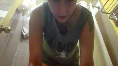 Snapshot of weluvwoman84 chatting on 10-19-25, 11:38 RiZZA and MiKE online show from 10-19-25, 11:38