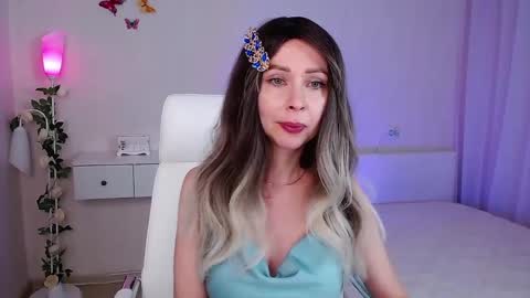 Wendi Foster online show from 03-07-25, 08:00