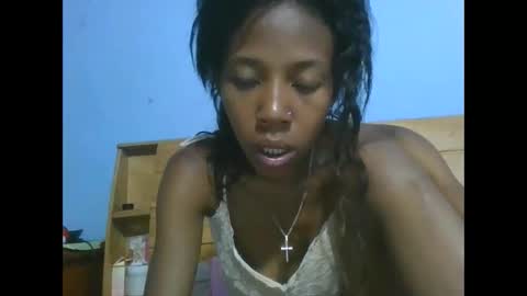 Snapshot of wendy09888 chatting on 10-17-25, 05:59 Wendy online show from 10-17-25, 05:59