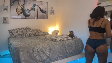 Wendy Alex online show from 02-04-25, 11:16