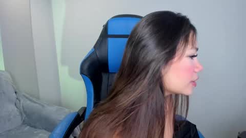 wendy_harris online show from 10-13-25, 04:01