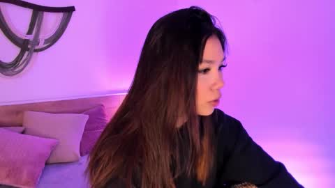 wendy_harris online show from 10-23-25, 03:17