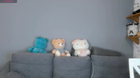 Wendy online show from 02-06-25, 05:25