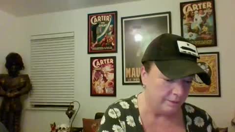 WendyCU online show from 10-10-25, 03:49