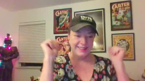 WendyCU online show from 12-16-25, 08:52