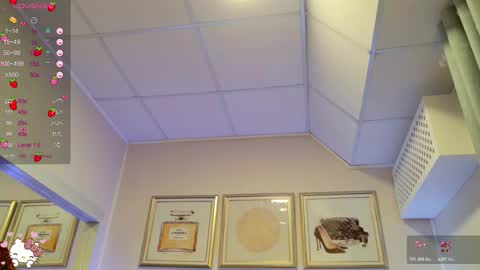 Snapshot of wendymay chatting on 11-05-25, 07:41 Wendy online show from 11-05-25, 07:41