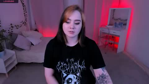 wendyycandy online show from 11-03-25, 02:07