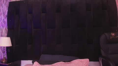 WEN SHENG online show from 10-02-25, 07:21