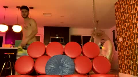 Topjitt online show from 12-19-24, 04:13