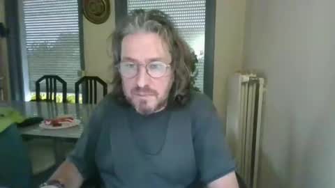 wesh wesh online show from 12-01-25, 01:49