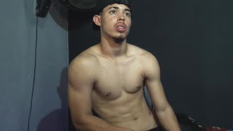 Snapshot of wesley_77 chatting on 03-10-26, 05:34 wesley_77 online show from 03-10-26, 05:34