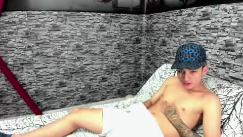 Snapshot of wesley_boy chatting on 10-10-25, 10:53 Wesley Boy online show from 10-10-25, 10:53