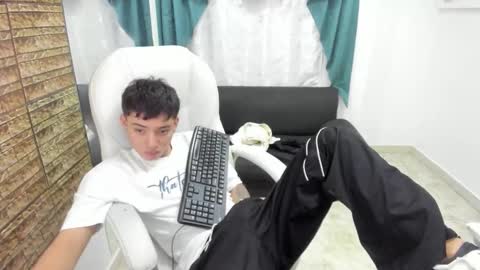 Wesley Boy online show from 02-17-26, 06:25