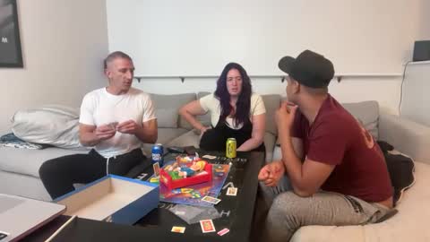 Snapshot of wesmyers chatting on 09-25-25, 05:33 WesMyers online show from 09-25-25, 05:33